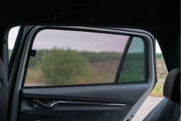 Sun shades Skoda Octavia IV Combi (NX) 2020-present wagon Car Shades - rear side doors (1)