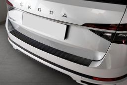 Rear bumper protector Skoda Superb III Combi (3V) 2015-> wagon stainless steel anthracite matt (SKO9SUBP) (1)