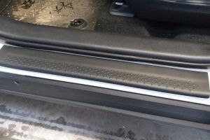 Door sill plates Suzuki Across 2020-present PU 2 pieces (SUZ3ACPU) (1)