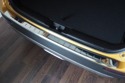 Rear bumper protector Suzuki Vitara IV 2018-present stainless steel high gloss (SUZ7VIBA) (1)
