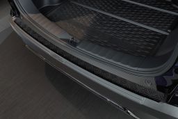 Rear bumper protector Toyota Corolla Cross 2022->   aluminium diamond plate anthracite matt (TOY21COBP) (1)