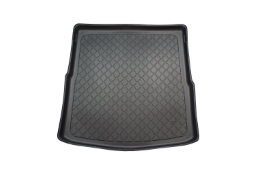 Boot mat suitable for Volkswagen Golf VII Variant (5G) 2013-2020 Guardliner anti slip PE/TPE rubber (VW18GOTM-G) (1)