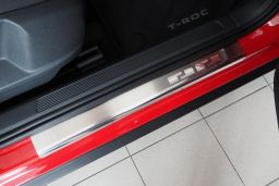 Door sill plates Volkswagen T-Roc (A1) 2017-present stainless steel (VW1TREA) (1)