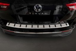 Rear bumper protector Volkswagen Tiguan II 2015-present stainless steel - Strong (2)