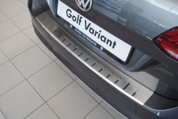 Rear bumper protector Volkswagen Golf VII Variant (5G) 2013-present wagon stainless steel (VW28GOBA) (1)