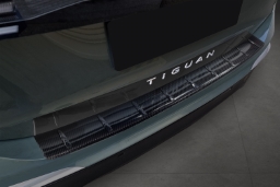 Rear bumper protector suitable for Volkswagen Tiguan III 2024-> carbon (VW32TIBP) (1)
