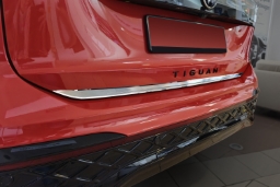 Tailgate trim suitable for Volkswagen Tiguan III 2024->   stainless steel high gloss (VW36TIBP) (1)