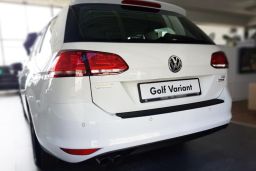 Volkswagen Golf VII Variant (5G) 2013-present rear bumper protector PU (VW42GOBP) (1)