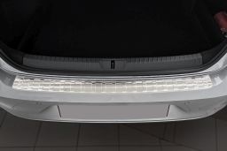 Rear bumper protector Volkswagen Passat (B8) 2014-> 4-door saloon stainless steel (VW46PABP) (1)