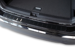 Rear bumper protector suitable for Volkswagen Tayron 2024->   stainless steel - carbon foil (VW7TYBA) (1)