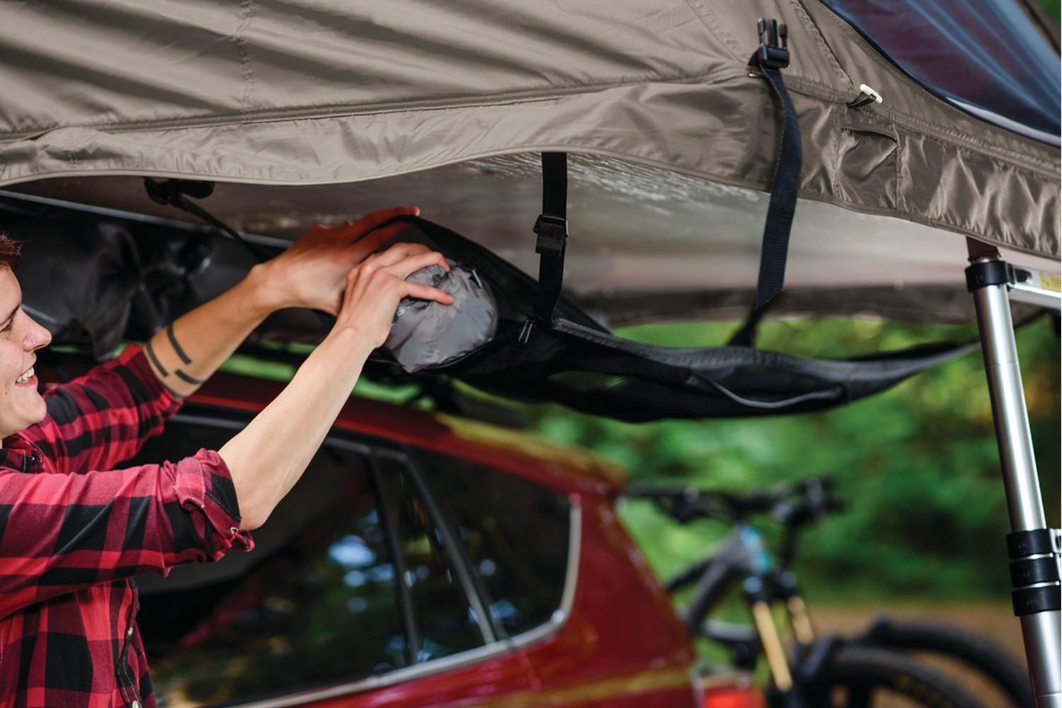 Storage hammock Yakima SkyLoft (4)