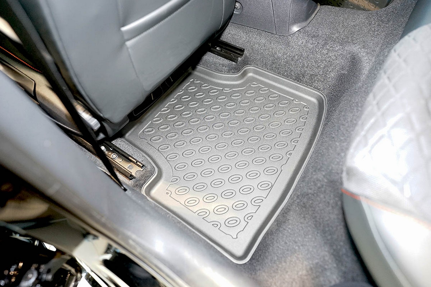 Car mats suitable for Seat Leon Sportstourer (KL) 2020-present wagon Cool Liner PE/TPE rubber (SEA3LEFM-C) (4) Car mats suitable for Seat Leon Sportstourer (KL) 2020-present wagon Cool Liner PE/TPE rubber (SEA3LEFM-C) (4)