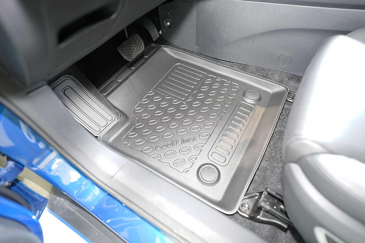 Car mats suitable for Seres 3 2021-present Cool Liner PE/TPE rubber (SER1S3FM-C) (2) Car mats suitable for Seres 3 2021-present Cool Liner PE/TPE rubber (SER1S3FM-C) (2)