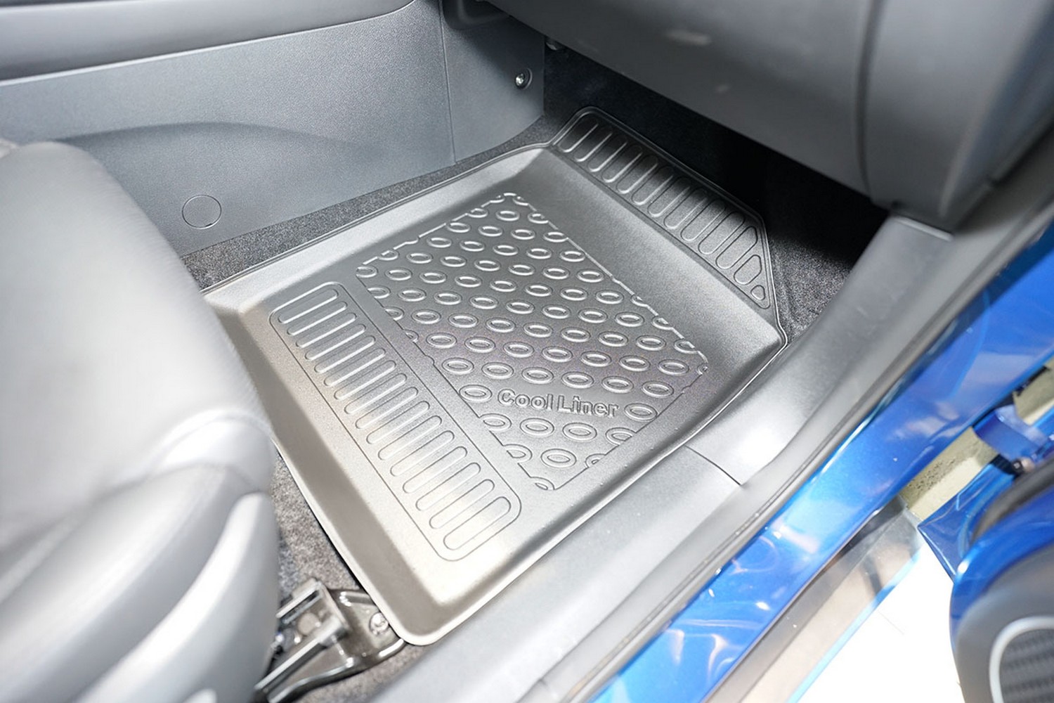 Car mats suitable for Seres 3 2021-present Cool Liner PE/TPE rubber (SER1S3FM-C) (3) Car mats suitable for Seres 3 2021-present Cool Liner PE/TPE rubber (SER1S3FM-C) (3)