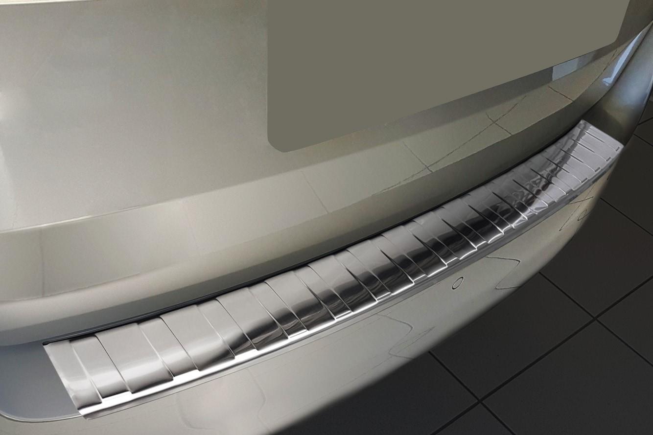 Rear bumper protector suitable for Skoda Fabia III Combi (NJ) 2018-2022 wagon stainless steel brushed