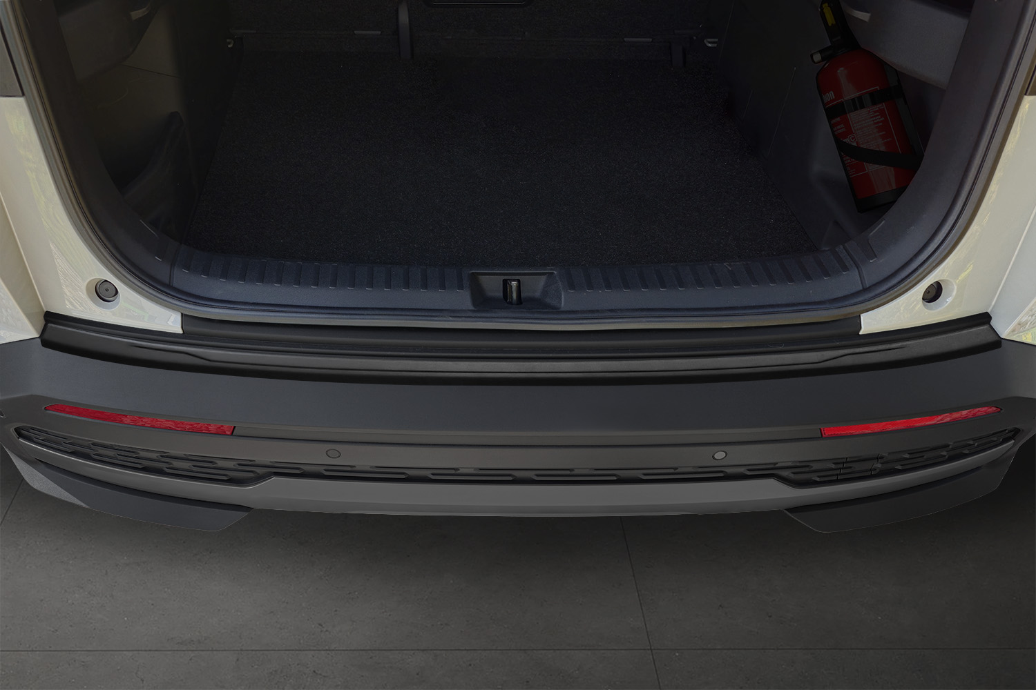 Rear bumper protector suitable for Skoda Elroq 2025-present stainless steel matt black (2) Rear bumper protector suitable for Skoda Elroq 2025-present stainless steel matt black (2)