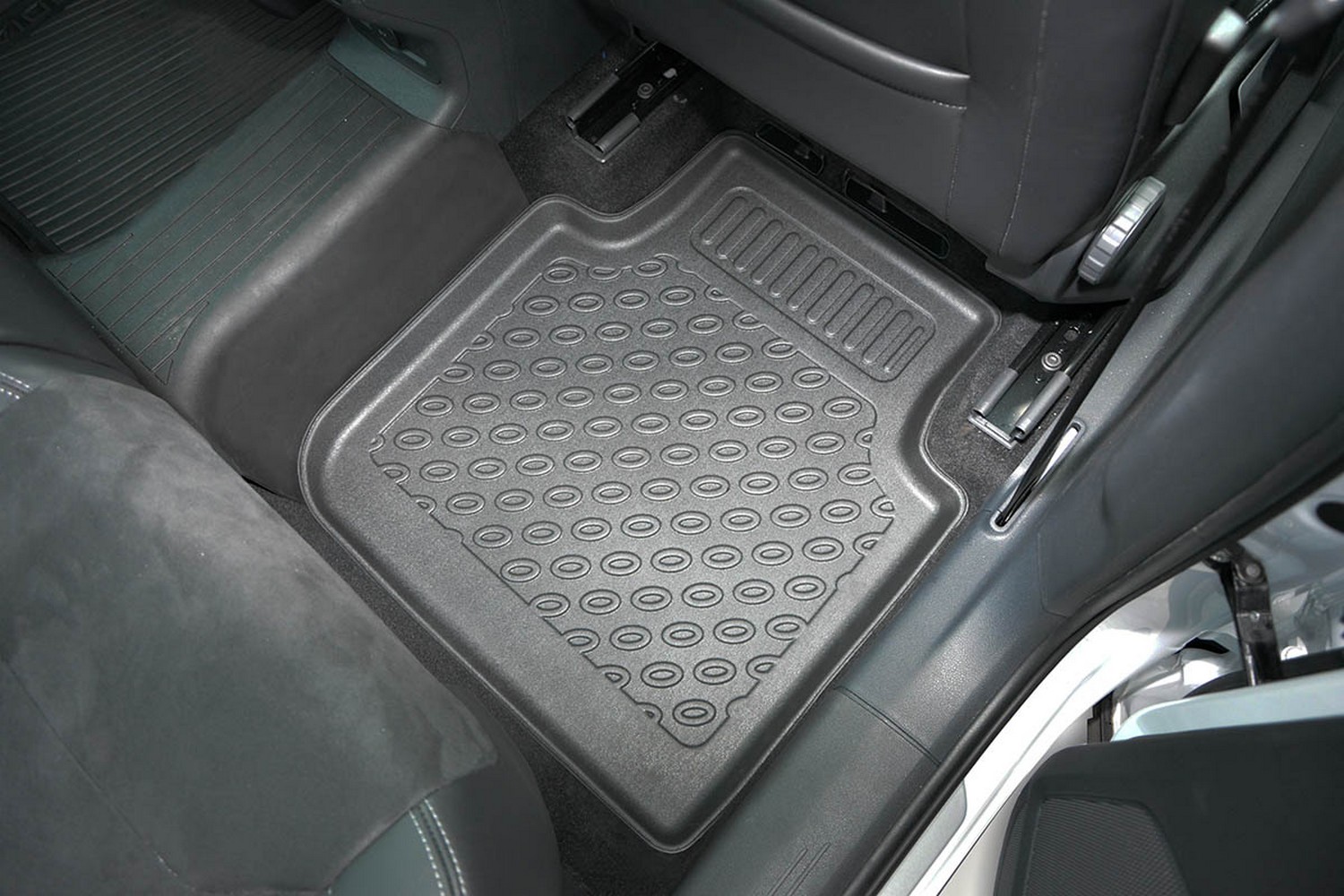 Car mats suitable for Skoda Kodiaq (NS) 2017-2023 Cool Liner PE/TPE rubber (SKO1KOFM-C) (5)