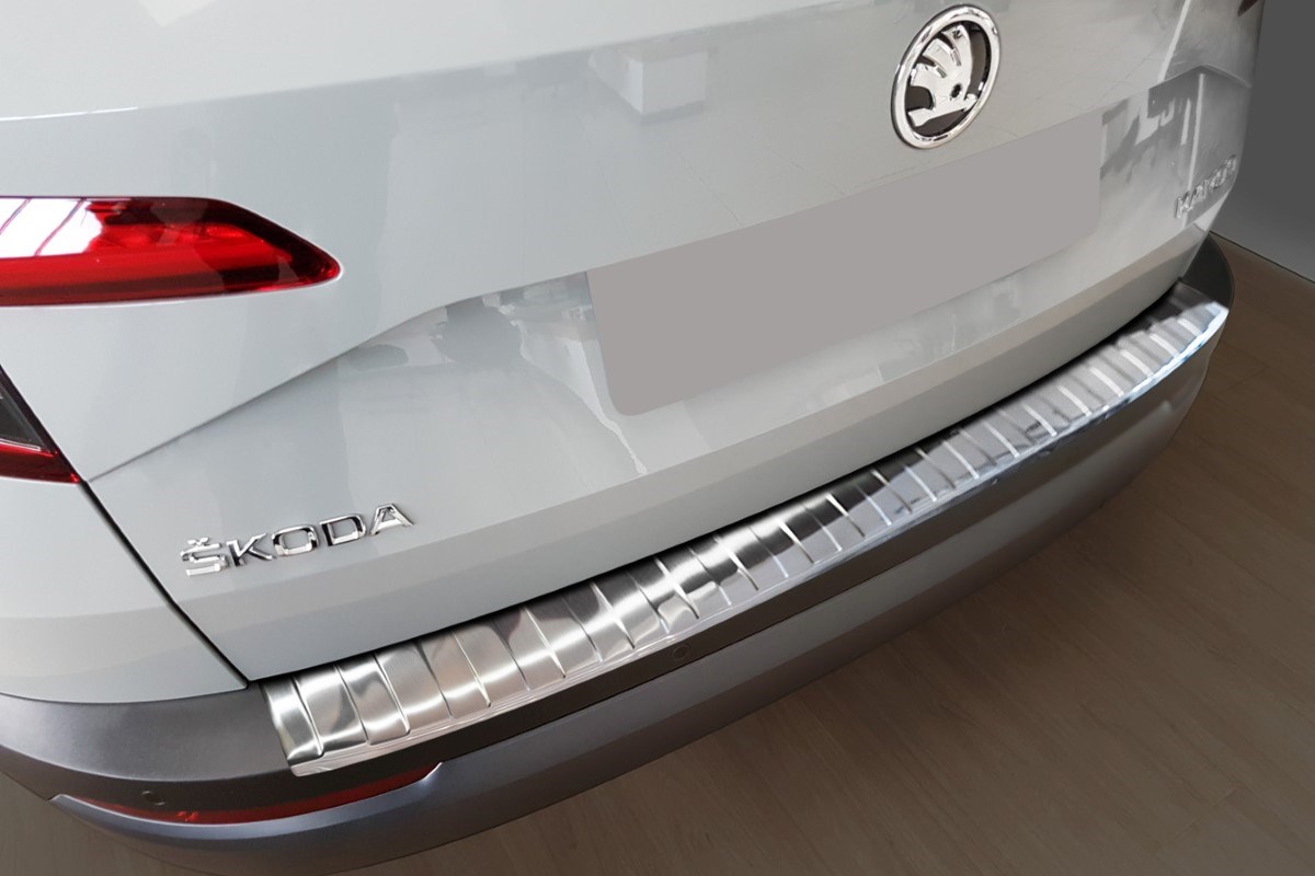 Rear bumper protector suitable for Skoda Karoq (NU) 2017-2022 stainless steel brushed