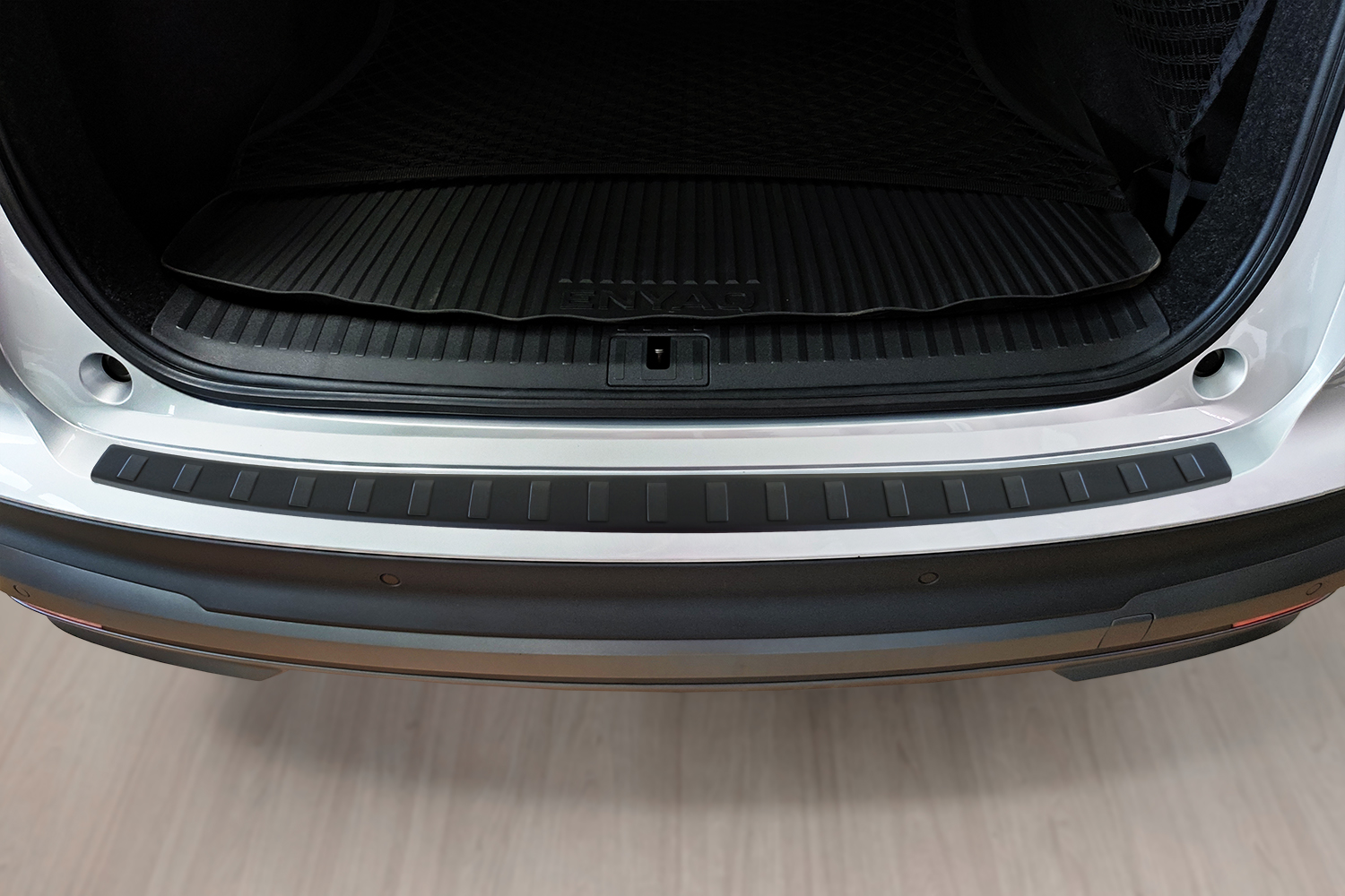 Protection de seuil de coffre convient à Skoda Enyaq iV 2020-présent acier inox noir mat