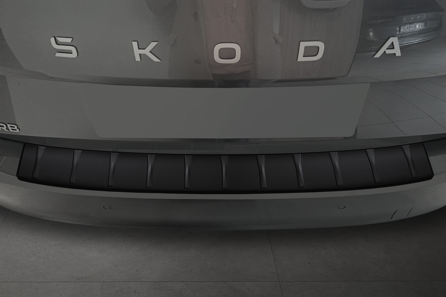 Rear bumper protector suitable for Skoda Superb IV (B9) 2024-present 5-door hatchback stainless steel matt black (2)