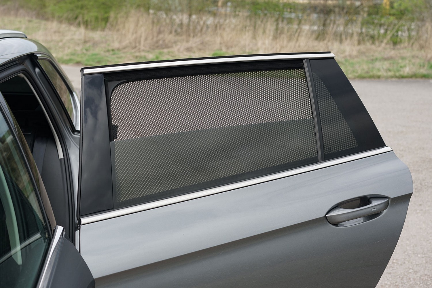 Pare-soleil convient à Skoda Superb IV Combi (B9) 2024-présent break Car Shades - ensemble