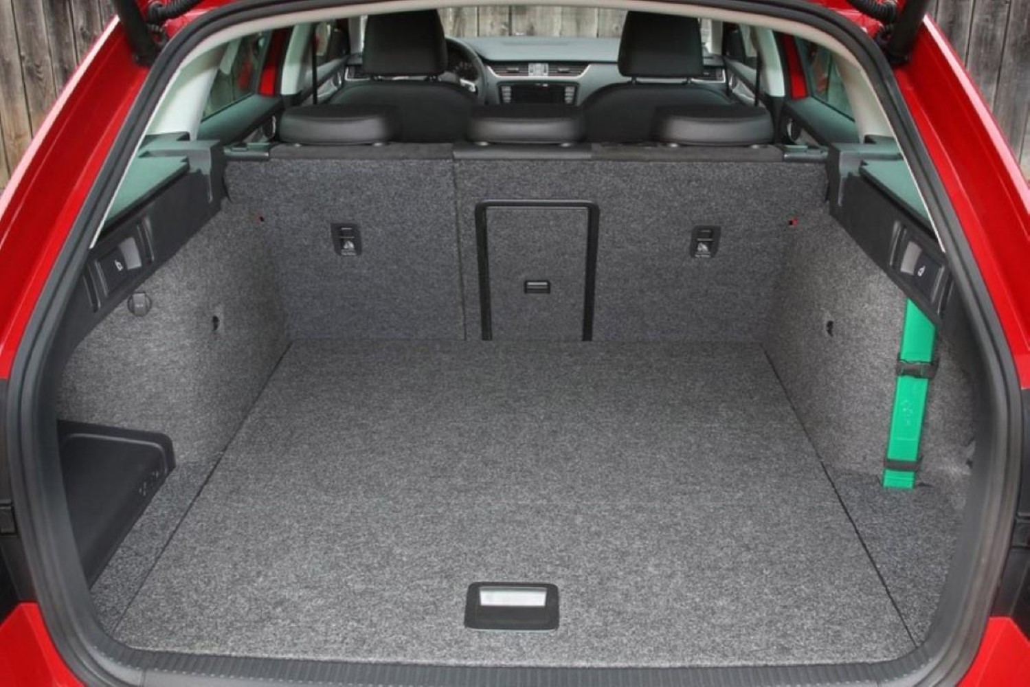 Boot mat Skoda Octavia III Combi (5E) 2013-2020 wagon Cool Liner anti slip  PE/TPE rubber