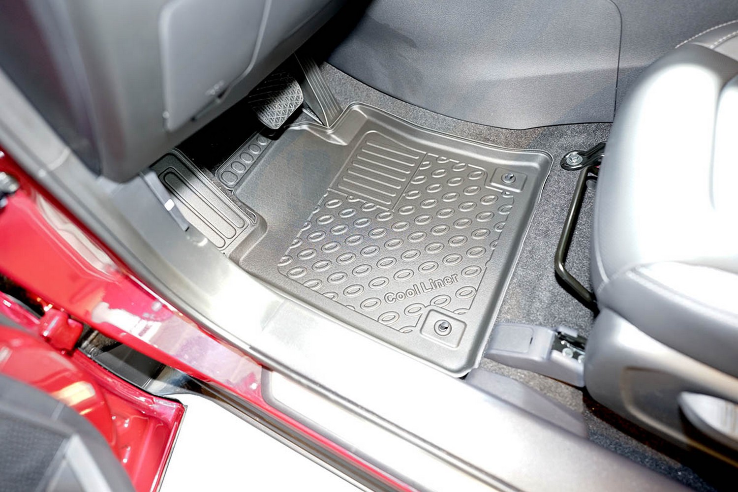 Car mats suitable for SsangYong - KGM Torres (J100) 2023-present Cool Liner PE/TPE rubber (SSY1TOFM-C) (2) Car mats suitable for SsangYong - KGM Torres (J100) 2023-present Cool Liner PE/TPE rubber (SSY1TOFM-C) (2)