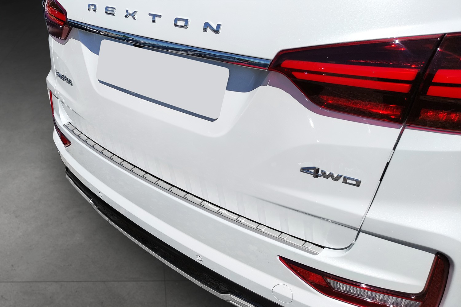 Rear bumper protector SsangYong Rexton (Y400, G4) 2021-present stainless steel (4) Rear bumper protector SsangYong Rexton (Y400, G4) 2021-present stainless steel (4)