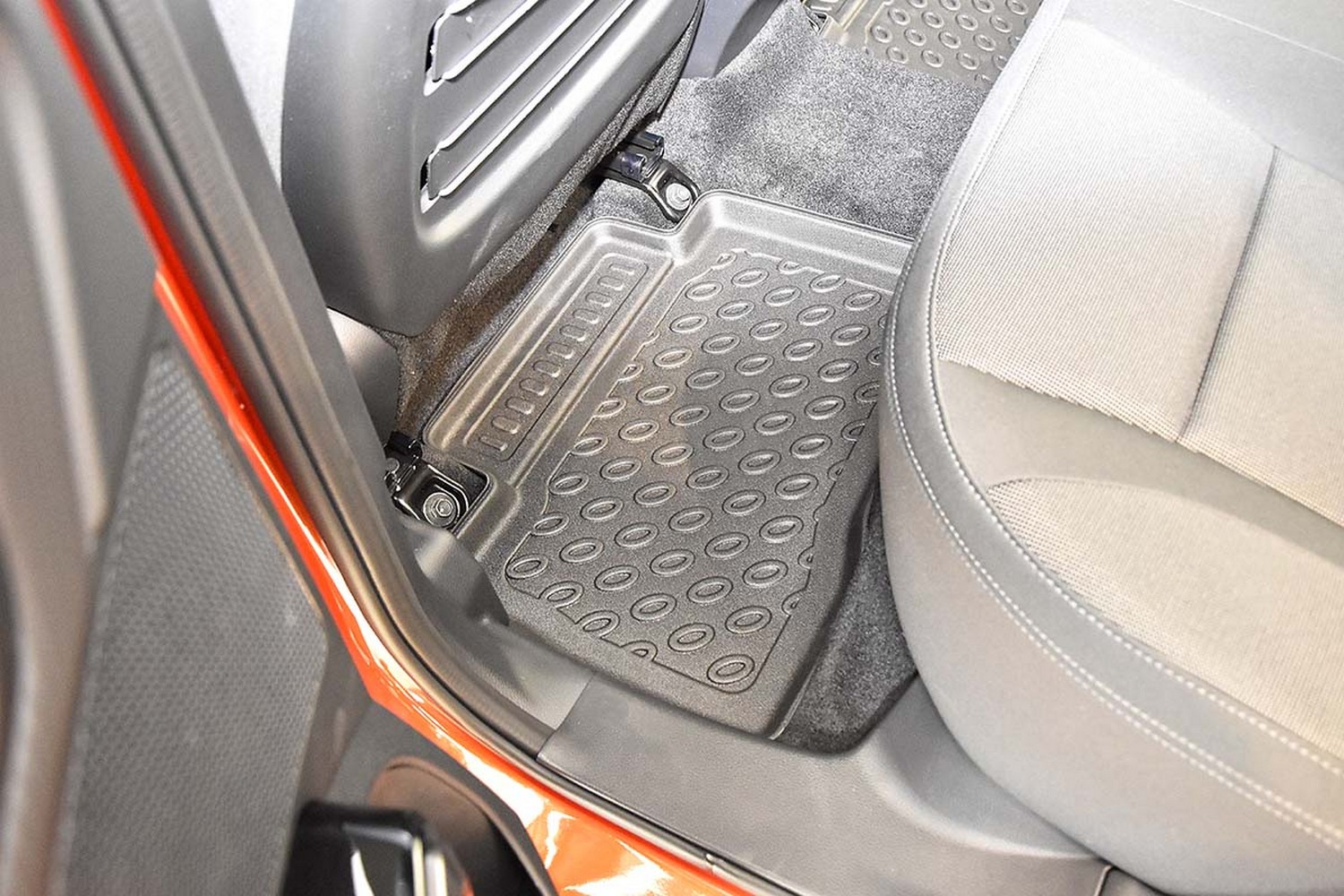 Car mats suitable for SsangYong - KGM Tivoli 2020-present Cool Liner PE/TPE rubber (SSY3TIFM-C) (4) Car mats suitable for SsangYong - KGM Tivoli 2020-present Cool Liner PE/TPE rubber (SSY3TIFM-C) (4)