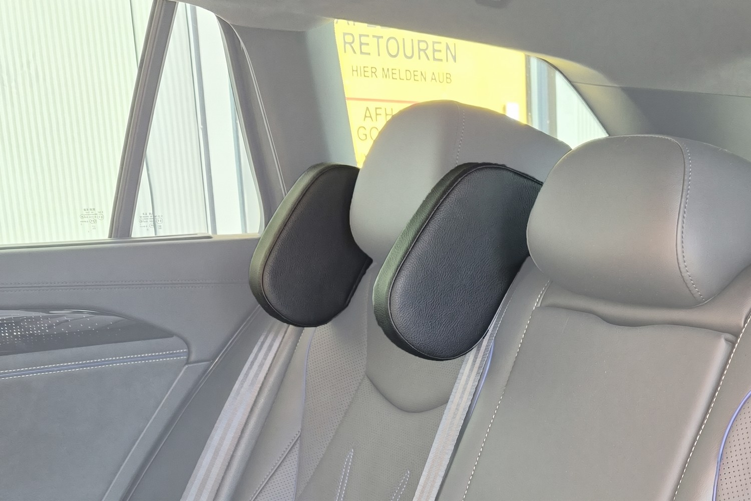 Adjustable travel headrest faux leather (4)