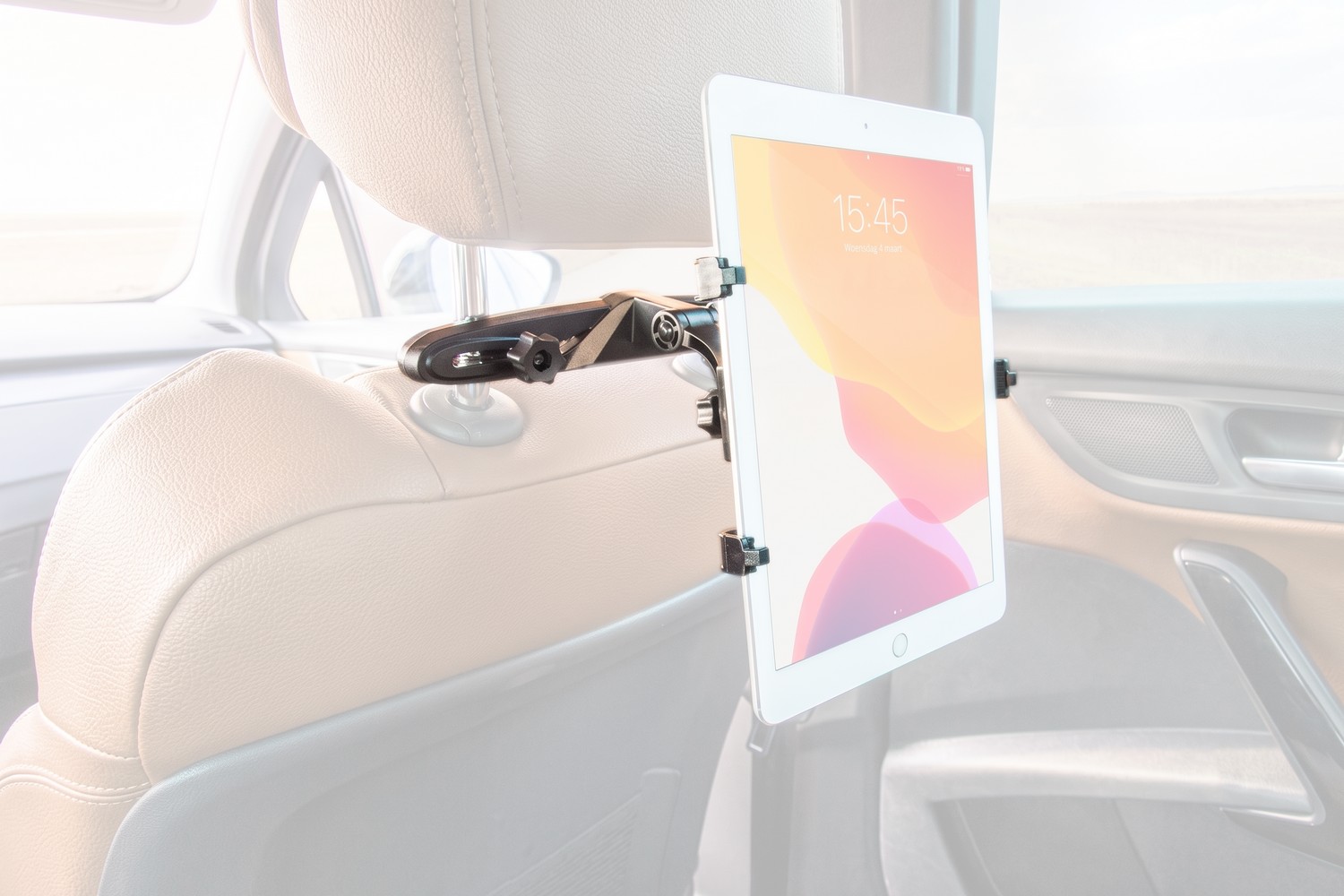 Tablet holder for car headrest (3)