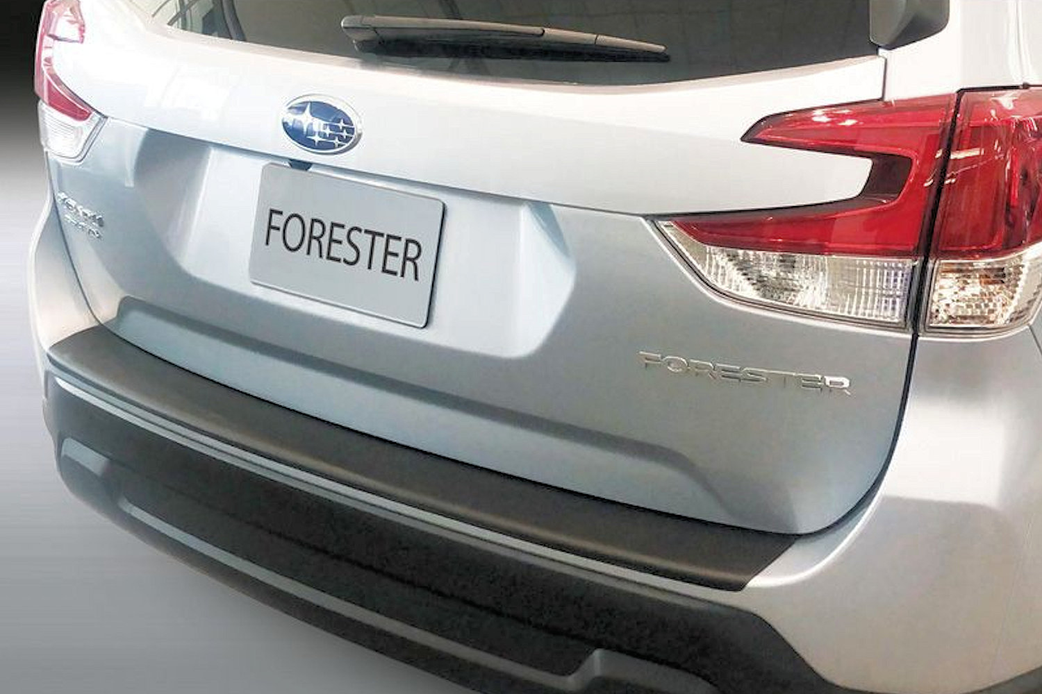 Protection de seuil de coffre Subaru Forester V (SK) 2021-présent ABS - noir mat
