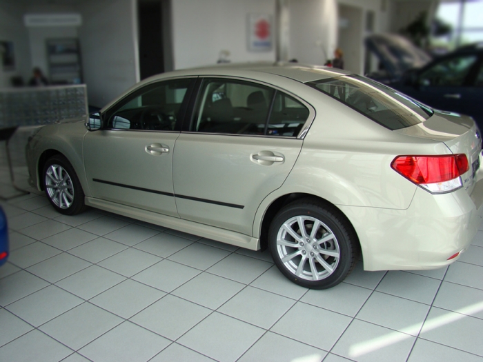 Seitenschutzleisten passend für Subaru Legacy V (BM) 2009-2014 4-Türer & Kombi Set