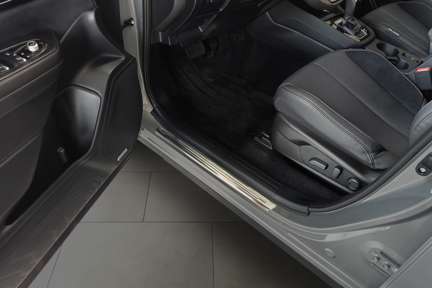 Einstiegsleisten passend f&uuml;r Subaru Forester VI (SL) 2024-heute Edelstahl geb&uuml;rstet 4-teilig