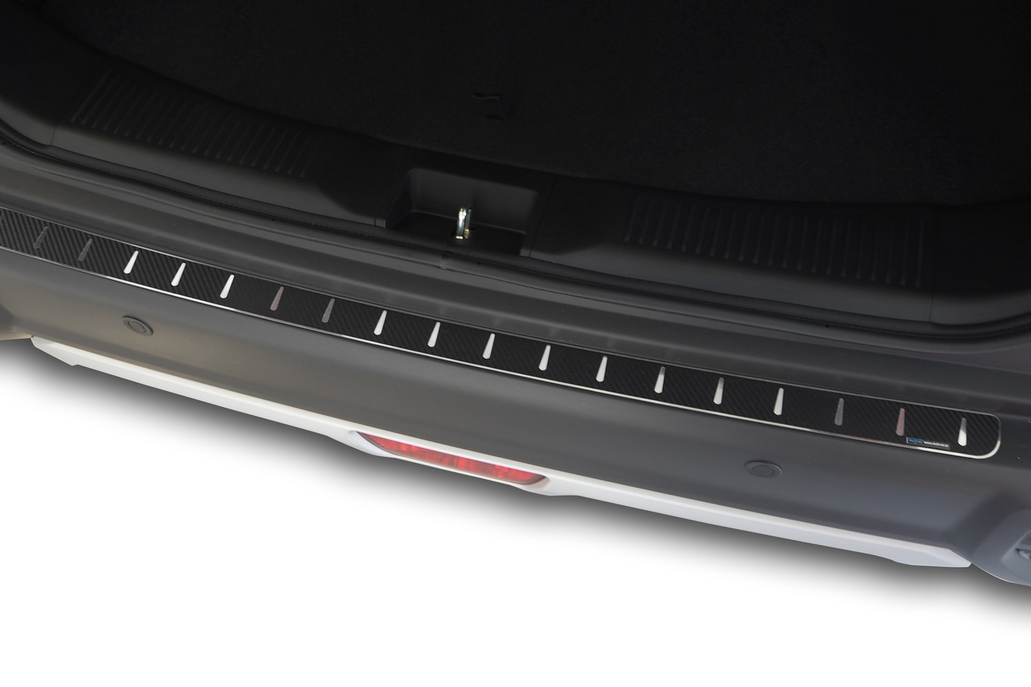 Protection de seuil de coffre convient à Suzuki S-Cross III 2021-présent 5 portes bicorps acier inox - feuille de carbone