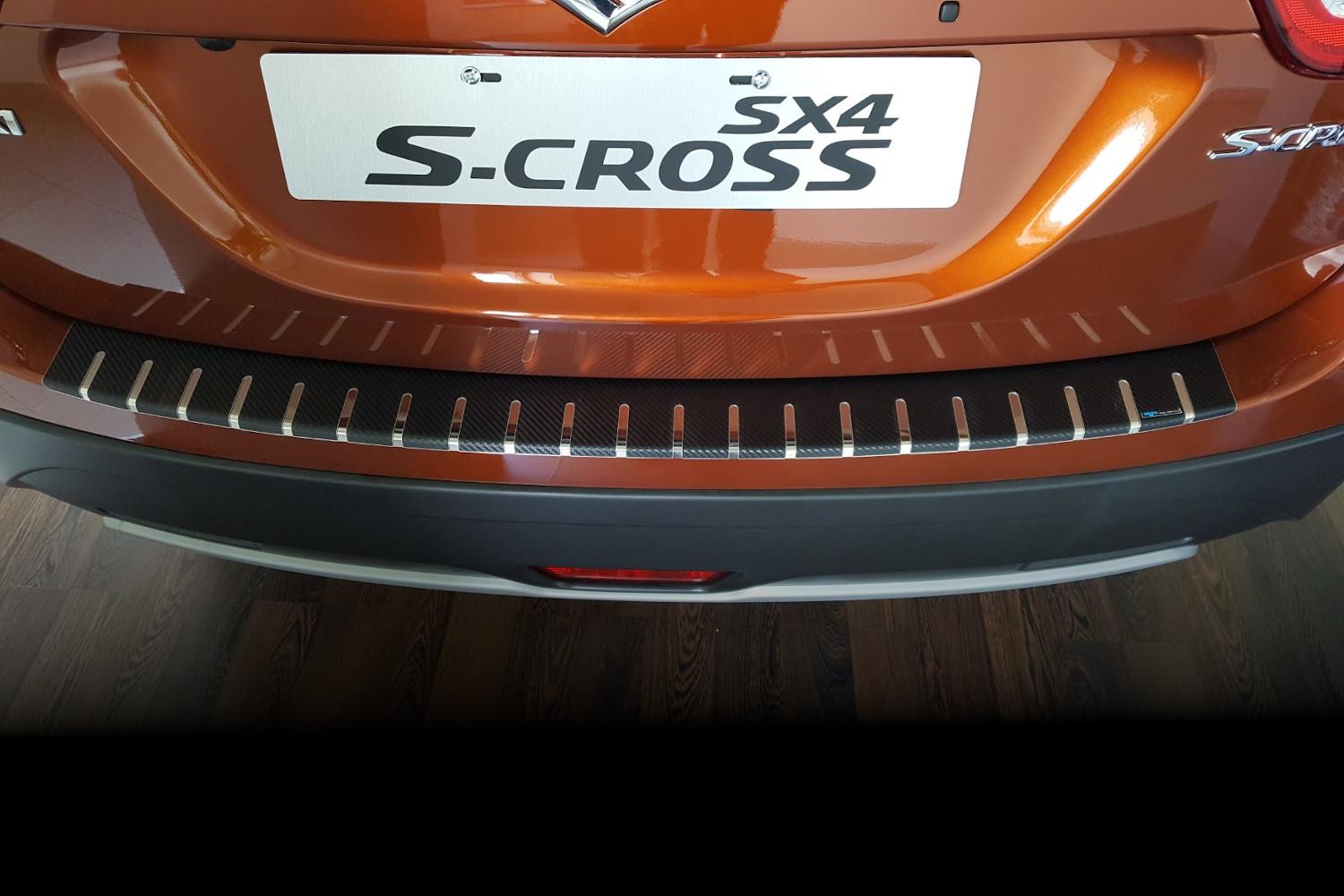 Folie S-Cross | - Ladekantenschutz Carbon Suzuki SX4 CarParts-Expert Edelstahl
