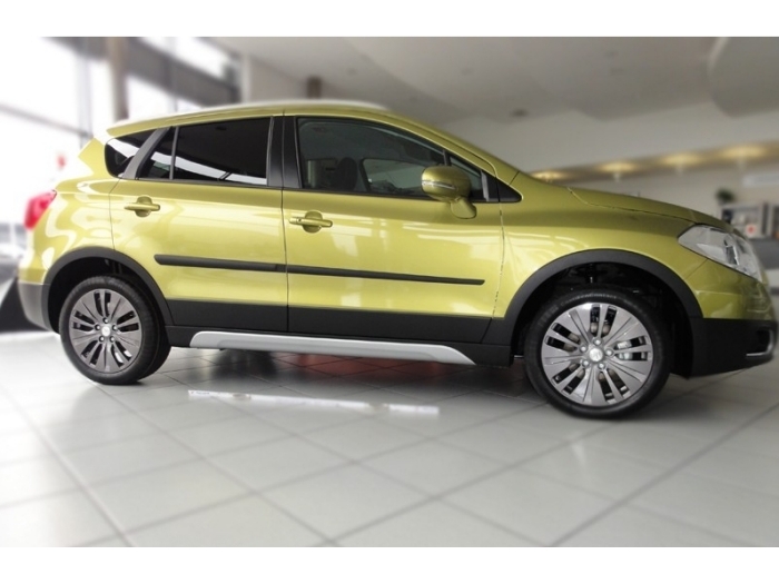 Stootstrips geschikt voor Suzuki SX4 S-Cross 2013-2021 5-deurs hatchback set zijportieren