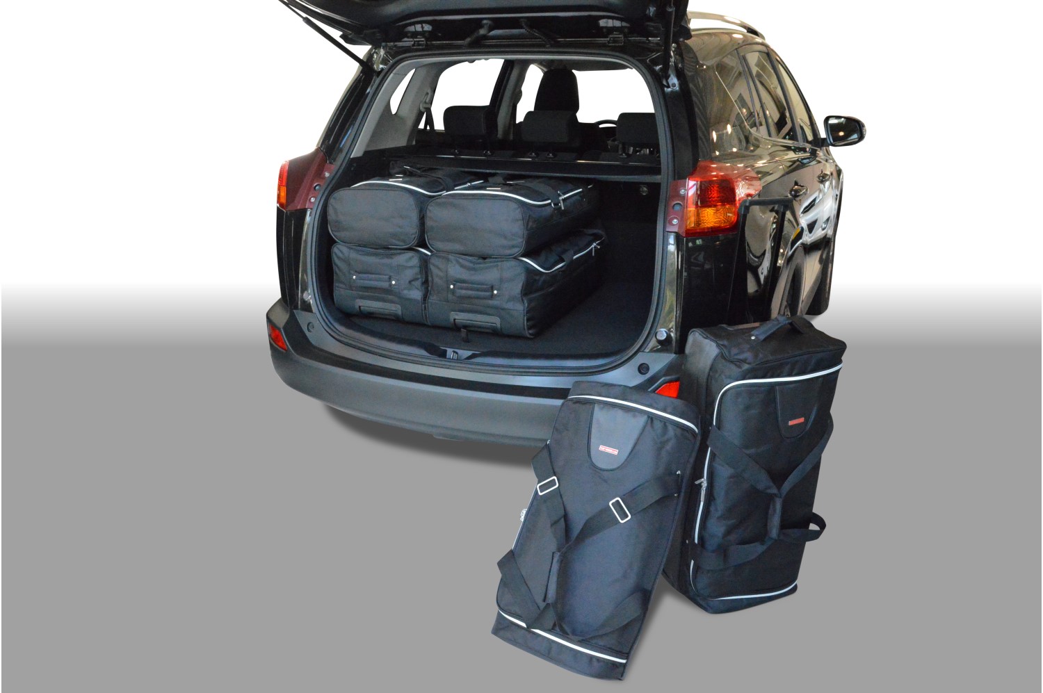 Travel bag set suitable for Toyota RAV4 IV (XA40) 2013-2018 Original