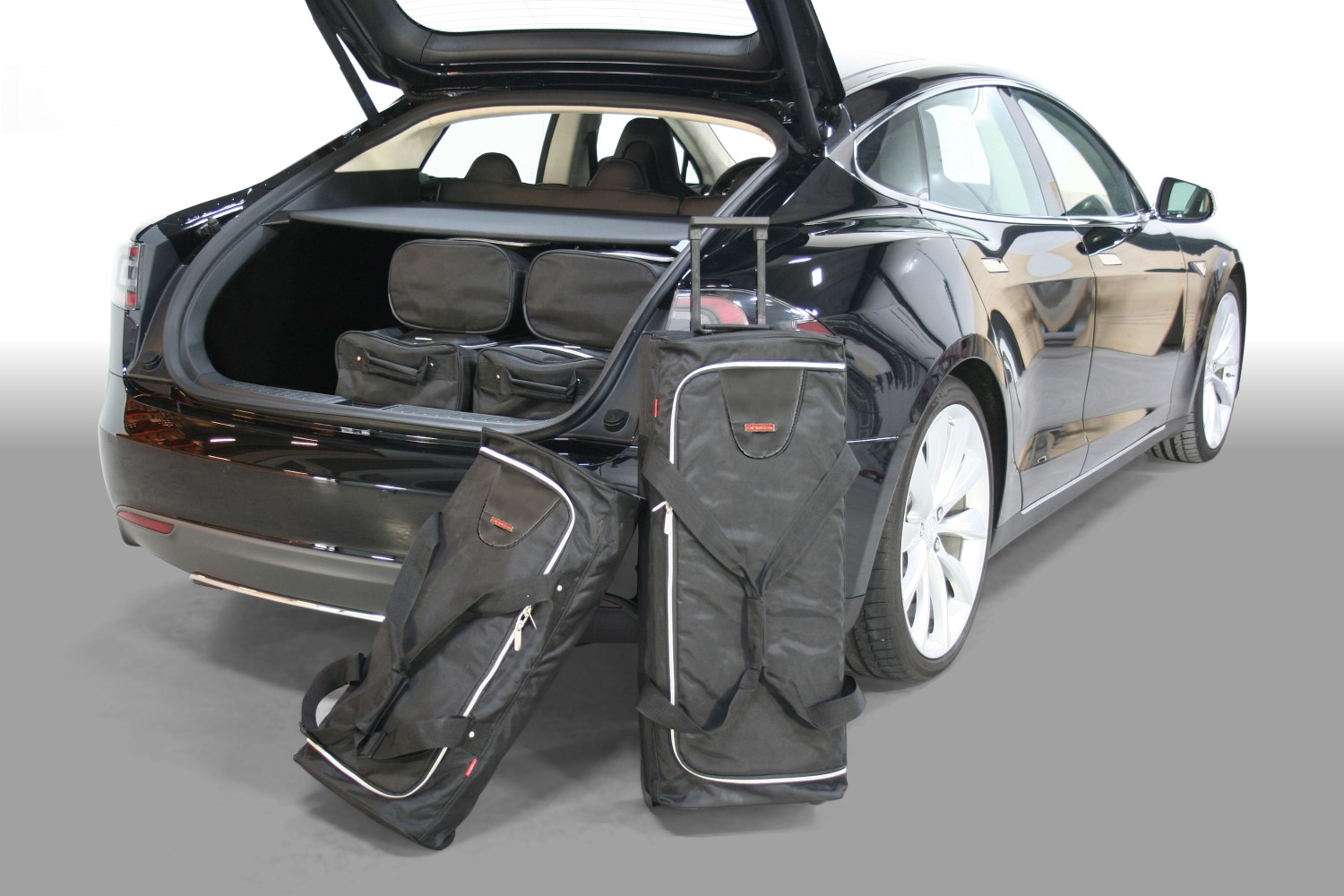 Reistassenset geschikt voor Tesla Model S 2012-heden 5-deurs hatchback Original