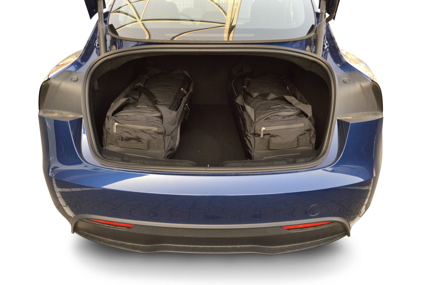Travel bag set suitable for Tesla Model 3 2024-present 4-door saloon Pro.Line (2) Travel bag set suitable for Tesla Model 3 2024-present 4-door saloon Pro.Line (2)