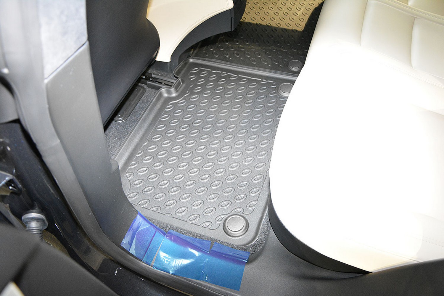 Car mats suitable for Tesla Model S 2015-present 5-door hatchback Cool Liner PE/TPE rubber (TES2MSFM-C) (2) Car mats suitable for Tesla Model S 2015-present 5-door hatchback Cool Liner PE/TPE rubber (TES2MSFM-C) (2)