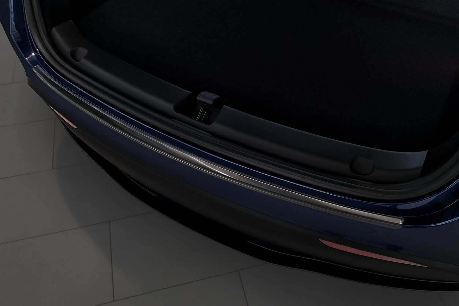 Rear bumper protector suitable for Tesla Model Y 2020-present stainless steel brushed anthracite