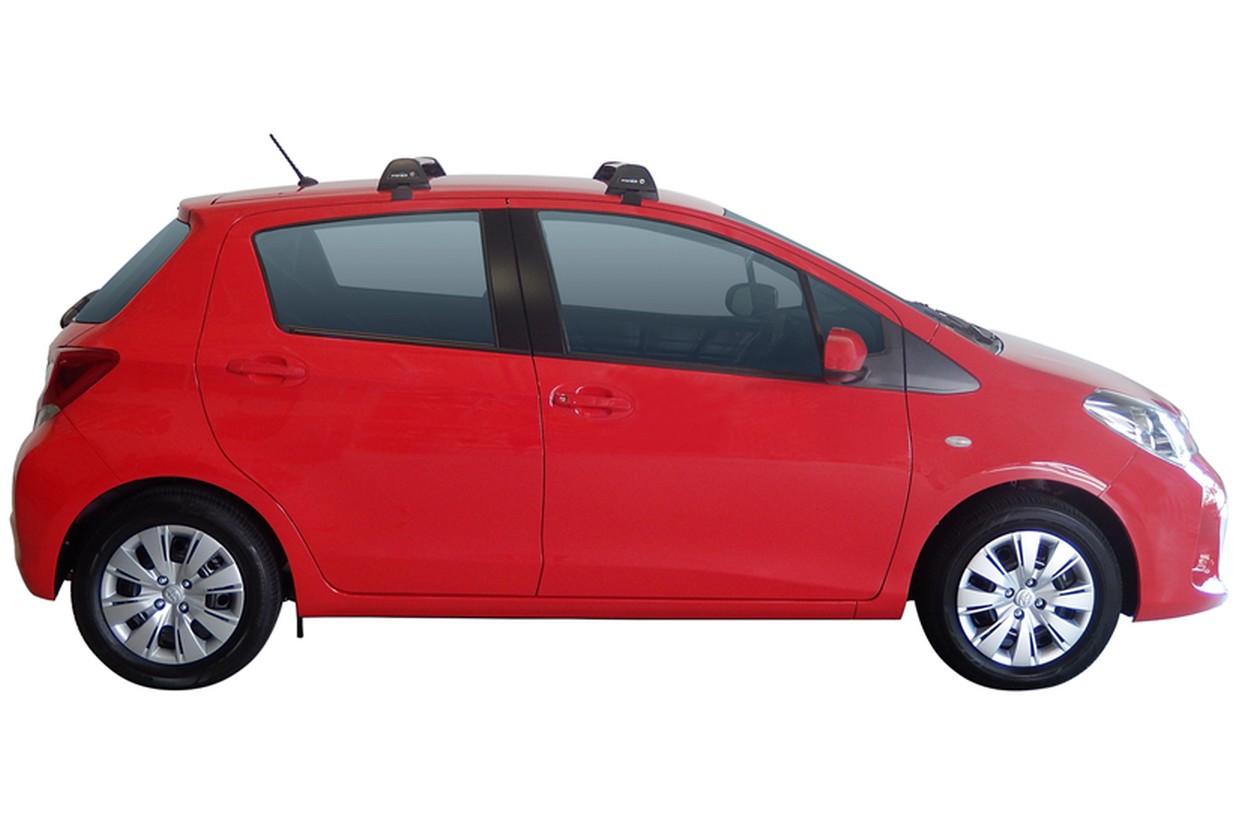 Roof bars Toyota Yaris XP13 Yakima silver CarParts Expert