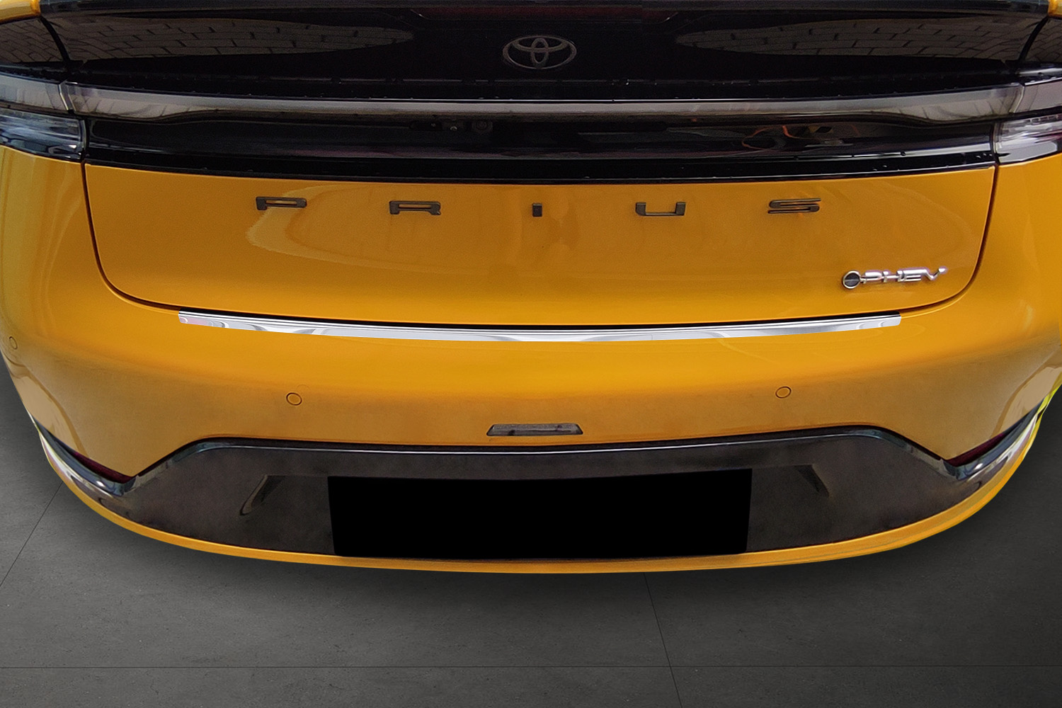 Protection de seuil de coffre Toyota Prius V (XW60) 2023-présent 4 portes tricorps acier inox brossé