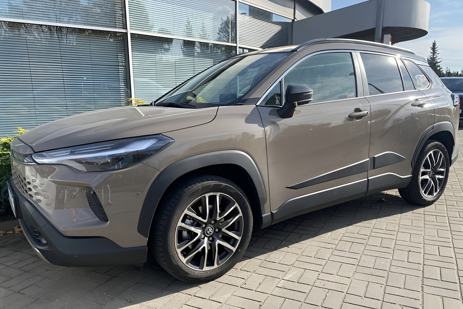 Door protectors suitable for Toyota Corolla Cross (XG10) 2025-present set Door protectors suitable for Toyota Corolla Cross (XG10) 2025-present set