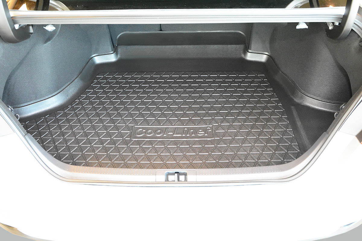Boot mat Toyota Camry (XV70) 2019-present 4-door saloon Cool Liner anti slip PE/TPE rubber (2)