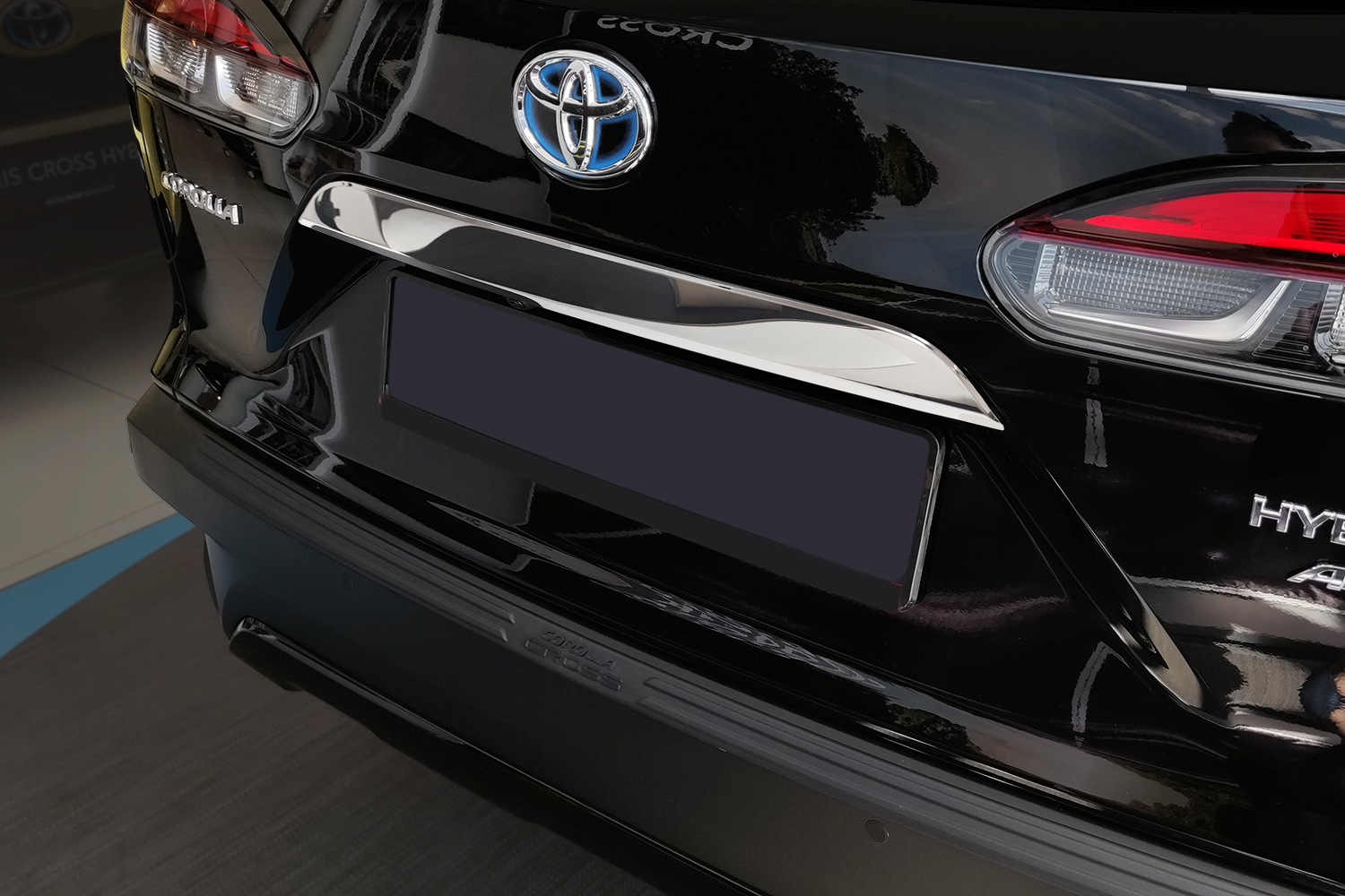 Garniture hayon arrière convient à Toyota Corolla Cross (XG10) 2022-présent acier inox brillant