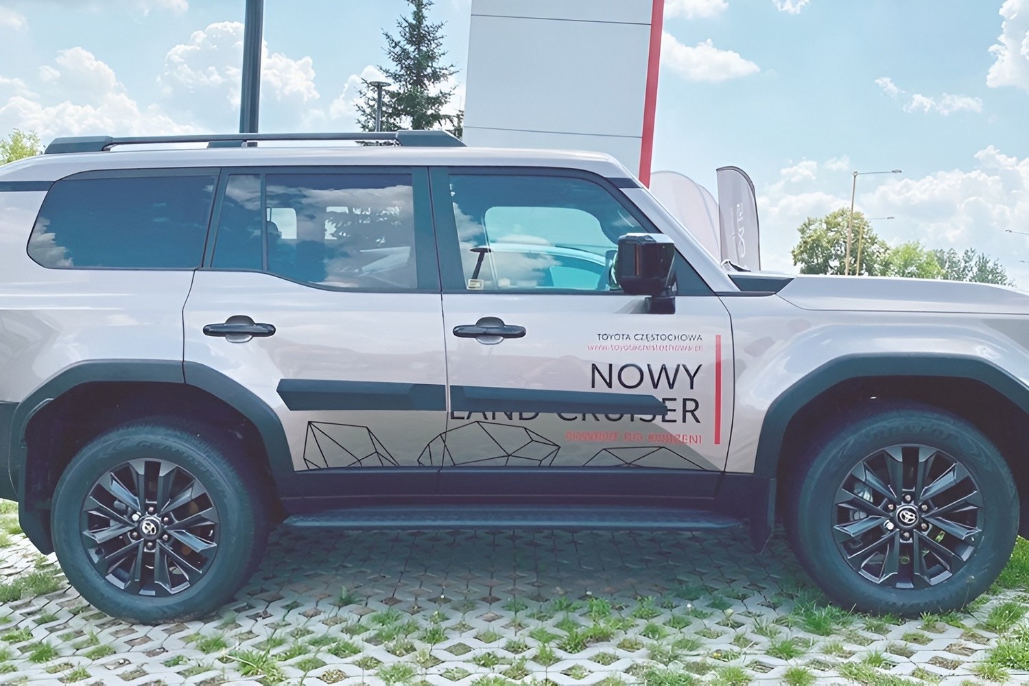 Door protectors suitable for Toyota Land Cruiser (J250) 2025-present set (4)