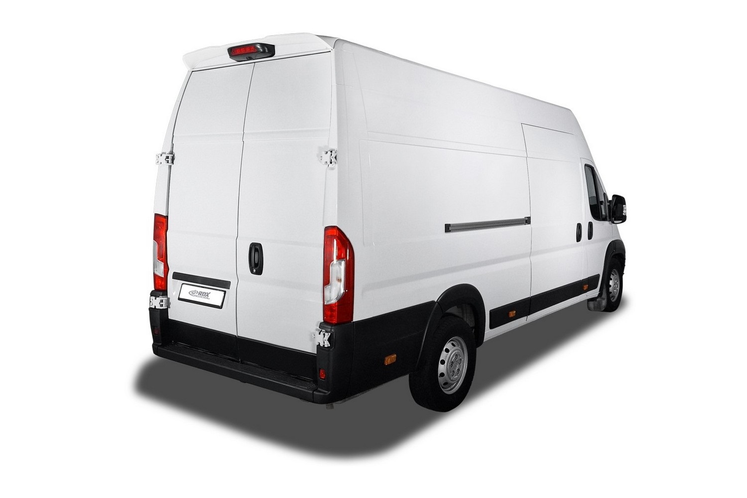 Roof spoiler suitable for Toyota ProAce Max 2024-present PU - painted (3) Roof spoiler suitable for Toyota ProAce Max 2024-present PU - painted (3)