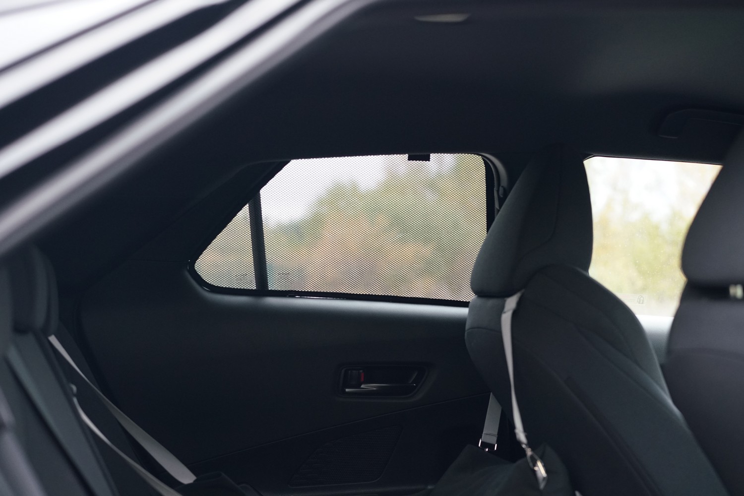 Sun shades suitable for Toyota C-HR II 2023-present Car Shades - rear side doors (TOY2CHCS-RD) (3)